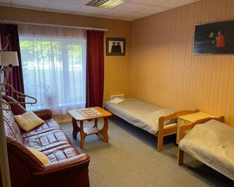 Emmaste Teemaja - Parna - Habitación