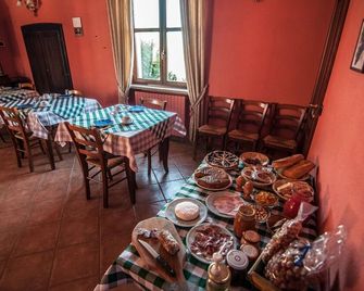 Agriturismo Al Brich Quadriple room with breakfast - Albaretto della Torre - Restaurante