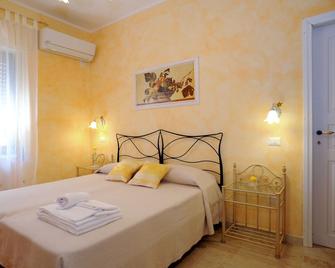 B&B I Gerani - Alghero - Bedroom