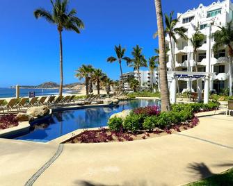 Beach Front Mykonos - San José del Cabo - Pool