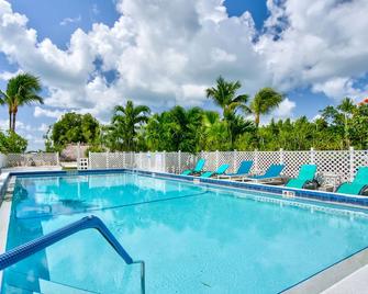 Bonefish Bay Motel - Marathon - Pool