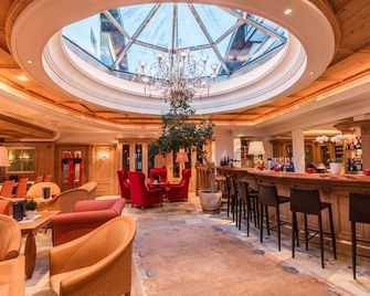 Hotel Plattenhof - לך אם ארלברג - בר