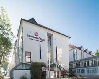 Best Western PLUS Hotel Am Schlossberg - Nuertingen - Building