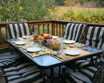 Calistoga Vineyard Home with 360 Degree Views - Calistoga - Balcony