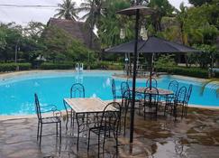 Makuti Villas Resort - Kilifi - Pool