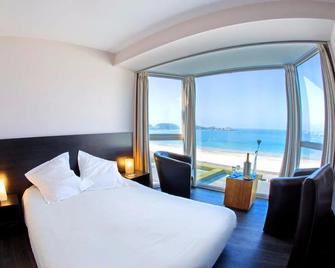 Hotel De la Plage d'Erquy - Erquy - Chambre