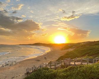 Nrma Norah Head Holiday Park - Gorokan - Beach