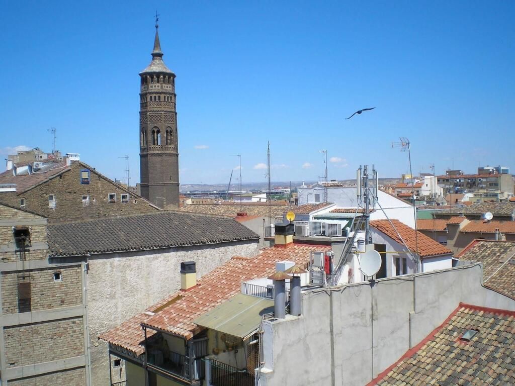 هوتل باريس ثينترو - سرقسطة