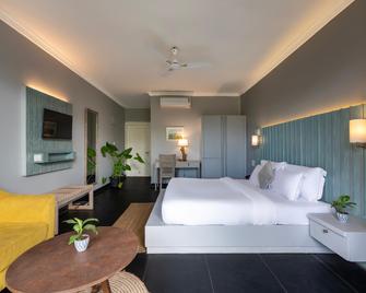 Fabhotel Prime Bt Wellness With Pool - Pernem - Bedroom