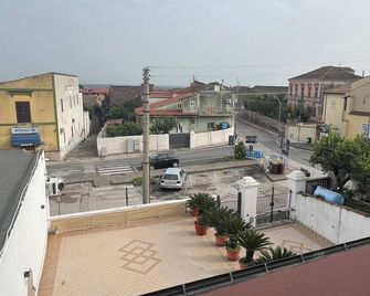 Villa Fava - Falciano del Massico - Balcón