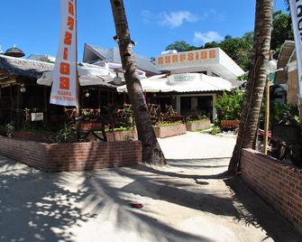 Surfside Boracay Resort - Boracay