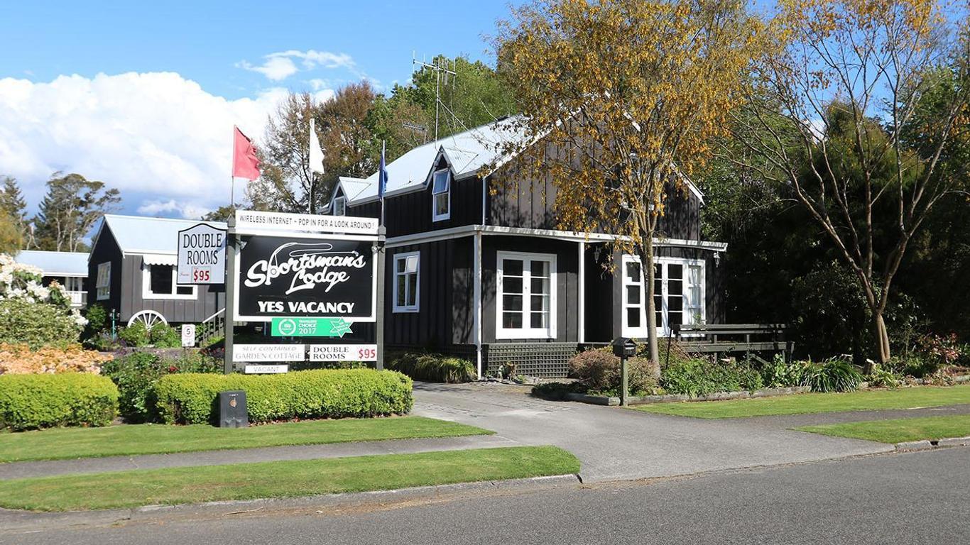Sportsmans Lodge