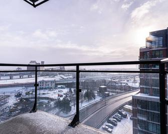 Werfy Luxury Apart-Hotel - Montreal - Balcony