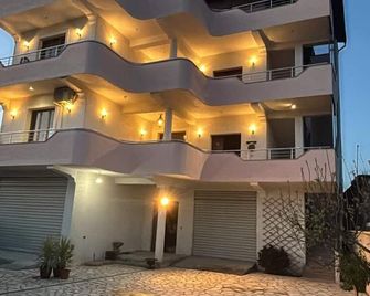 Hostel Calao - Shkoder - Edificio