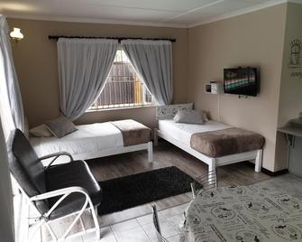 Ceelee's Place - Bloemfontein - Soveværelse