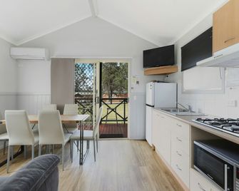 Relfections Holiday Parks Copeton Waters - Howell (Australia) - Cocina