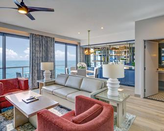 Embassy Suites By Hilton Virginia Beach Oceanfront Resort - וירג'יניה ביץ' - סלון