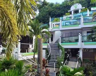 Turtle Inn Resort - Boracay