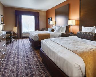 Best Western Plus Elmendorf Hotel / San Antonio Hotel - Elmendorf - Bedroom