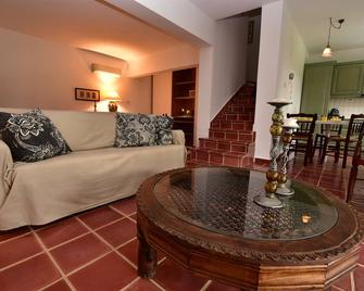 Ktima Grammeno Beachside Villa - Gialos - Sala de estar