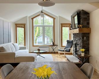Beautiful Cottage in Tobermory - Tobermory - Living room