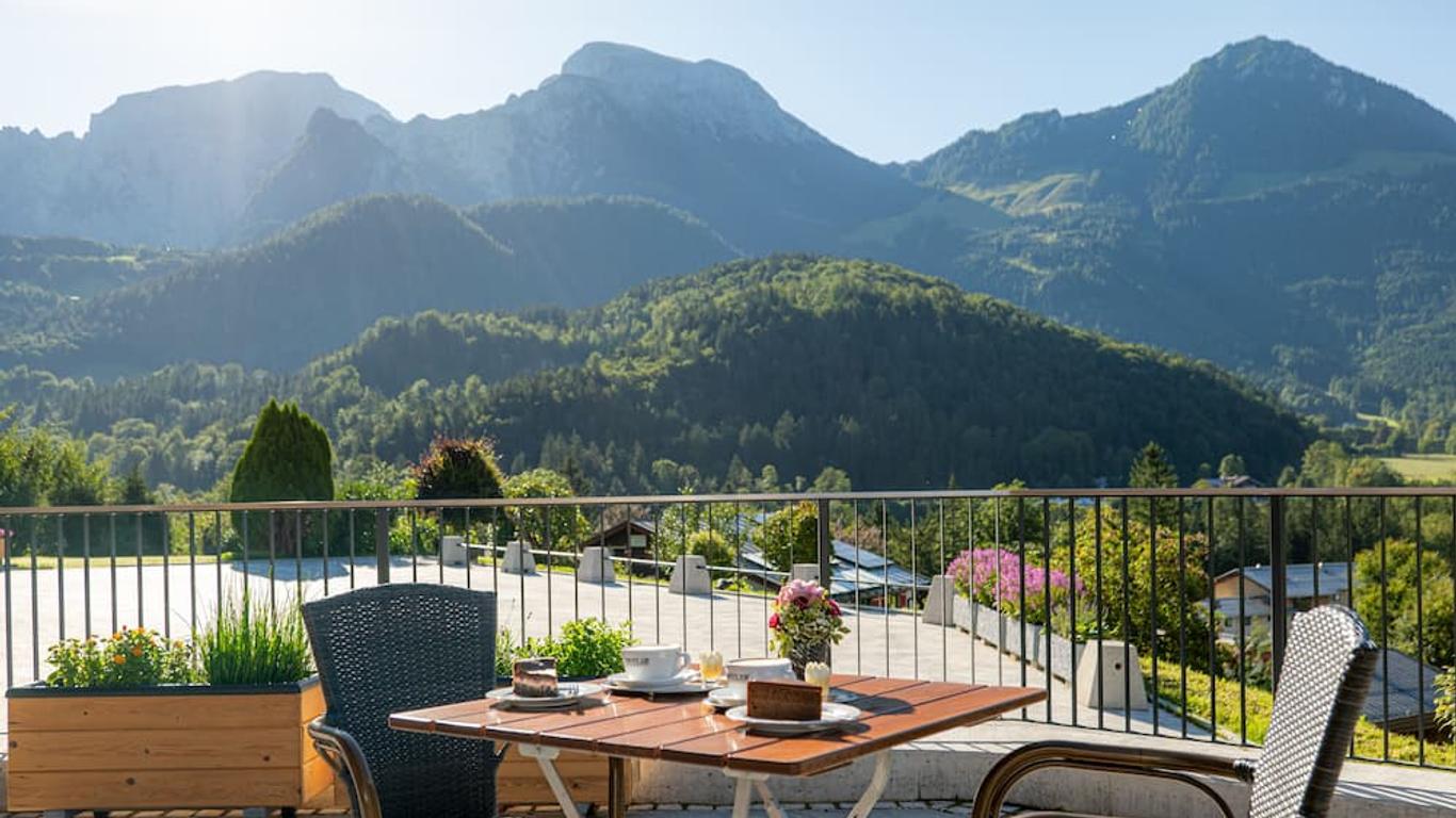 Hotel Hanauerlehen - ruhige & zentrale Top-Lage - mit Schwimmbad, Sauna, Parkplätze & Café - bayerischer Familienbetrieb