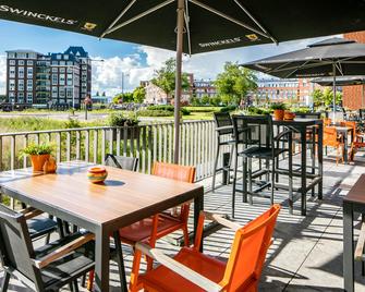 Fletcher Wellness-Hotel Helmond - Helmond - Balkon