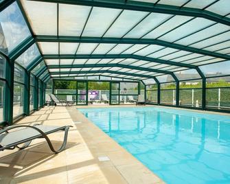 Appartement Modeste au coeur d'une Ville Médiévale - Dinan - Pool