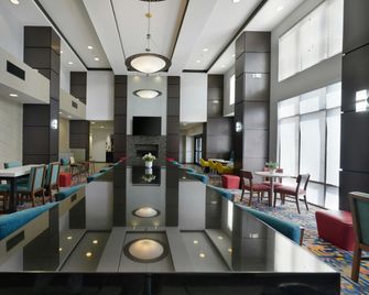 Hampton Inn & Suites Tulsa/Tulsa Hills - טולסה - לובי