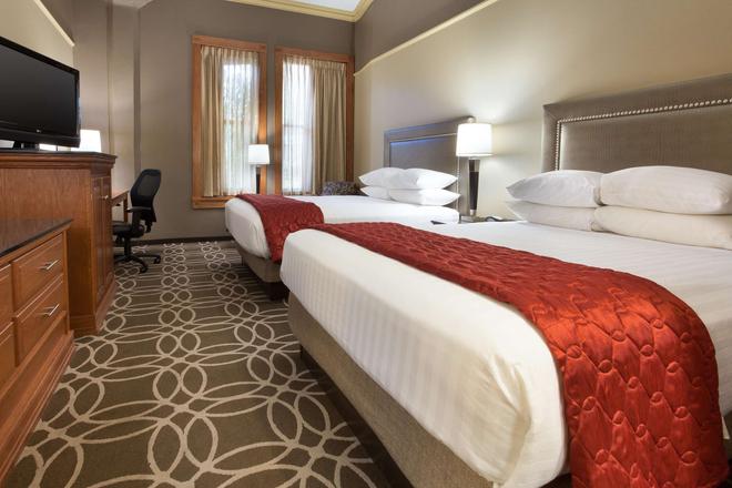 Drury Inn Suites San Antonio Riverwalk 139 3 5 6 San