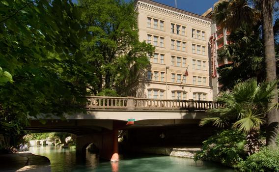 Drury Inn Suites San Antonio Riverwalk 139 3 5 6 San