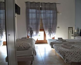 Marco E Laura B&B - Roma - Habitación