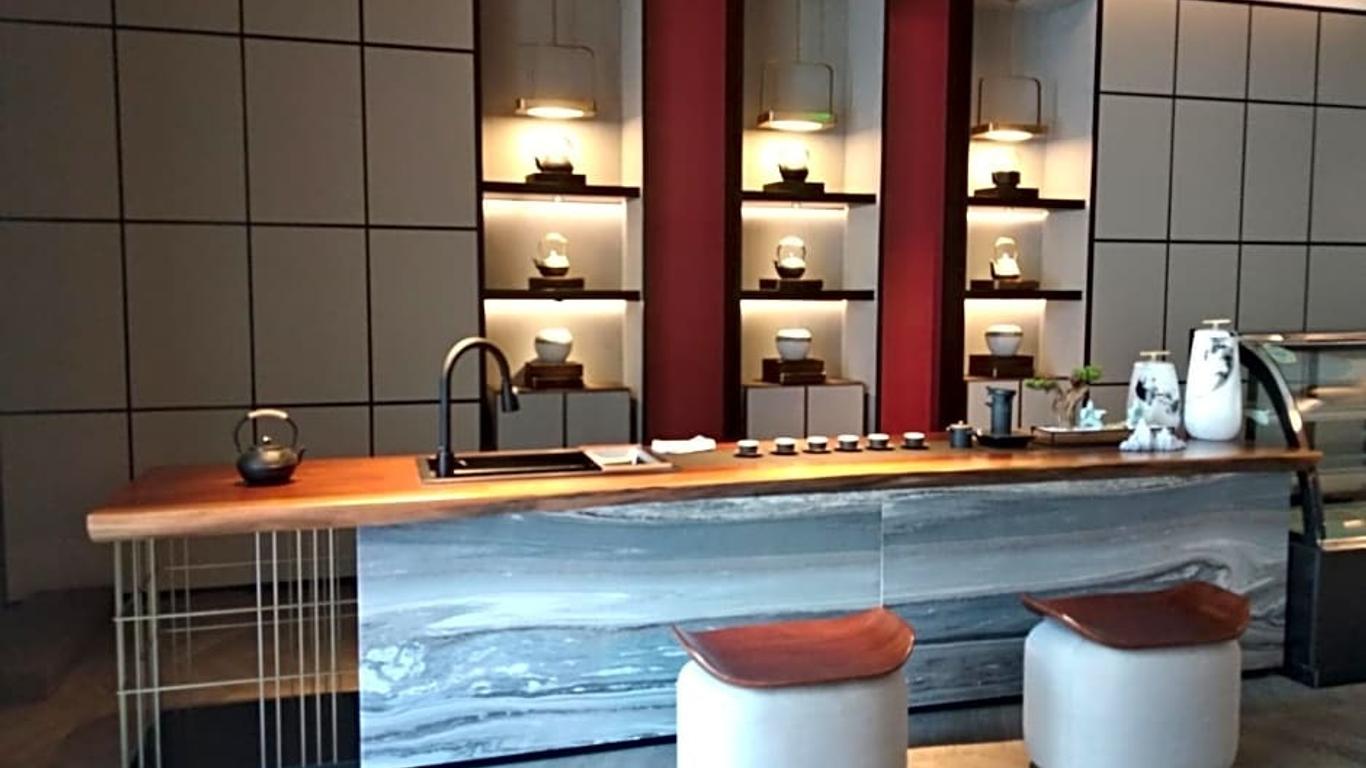 Yunhe Yebo Hotel (Shanghai International Tourism Resort Pudong Airport)