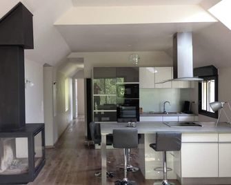 Hôtel & Spa Rodier - Campagnac - Кухня