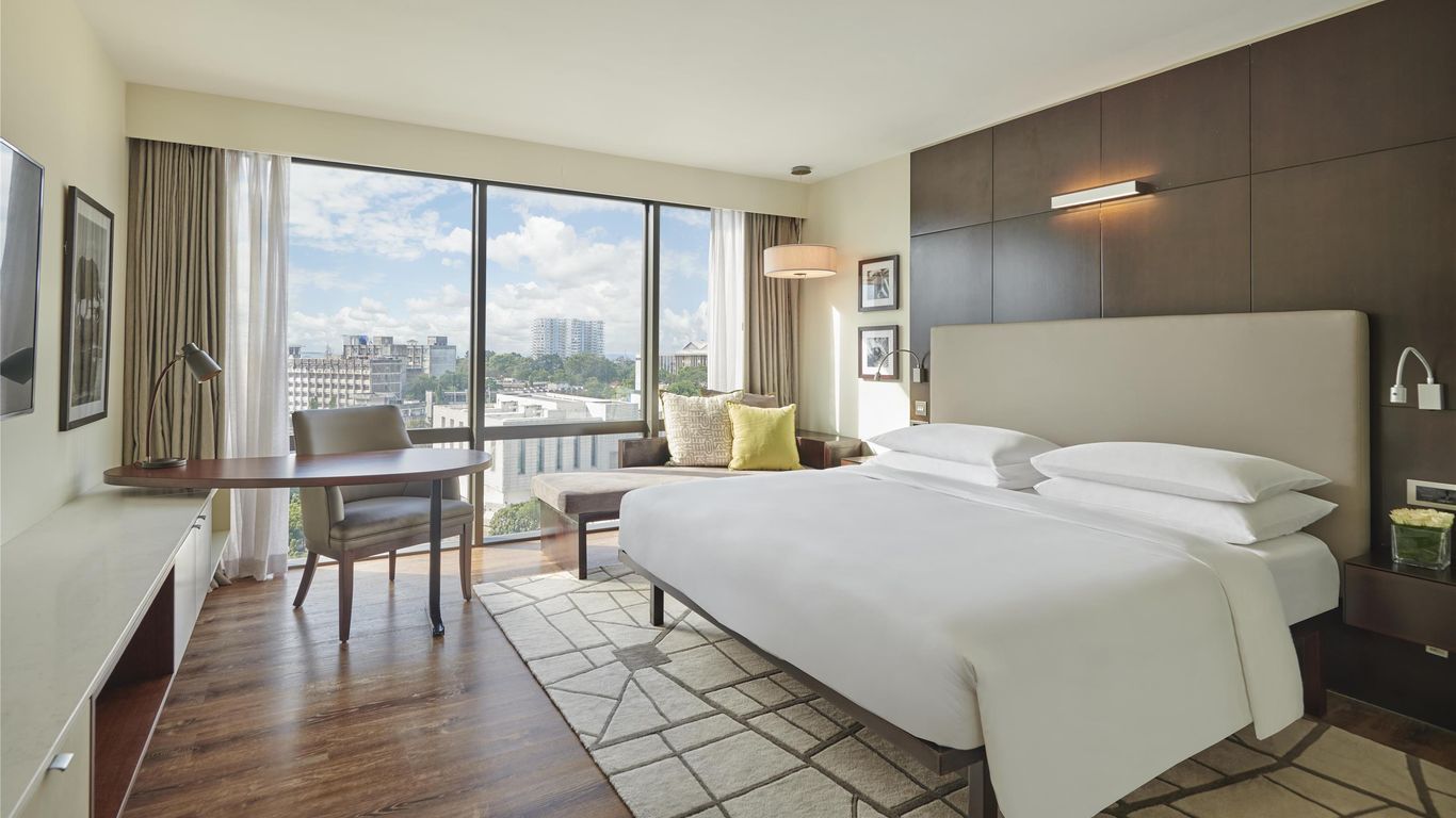 Hyatt Regency Dar Es Salaam, The Kilimanjaro