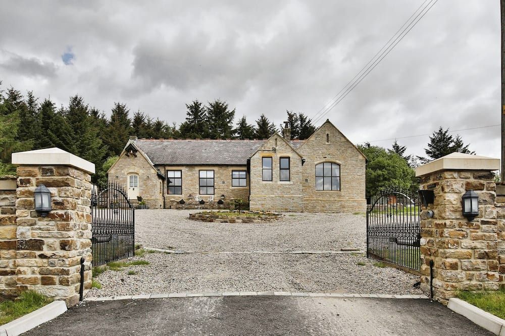 Lanehead Old School - Cowshill - Budova