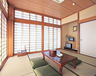 Misatonoyu Kajikaso - Kimino - Comedor
