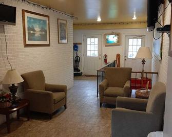 Clarysville Motel - Frostburg - Lounge