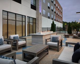 Holiday Inn Express And Suites Bessemer - Birmingham West By IHG - Bessemer - Terasa