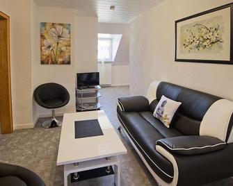 Gästehaus Edith, 4-Sterne, 2-4 Personen - Trittenheim - Living room