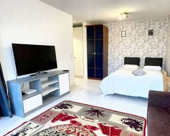 Homerez - Studio in Central Helsinki - Helsinki - Camera da letto