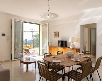Apartment Salvia by Interhome - San Bartolomeo al Mare - Salle à manger