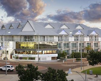 Ocean Centre Hotel - Geraldton - Budynek