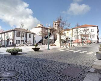 Janelas da Praia - Praia da Vitoria - Edificio