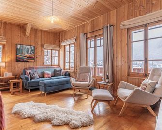 Perfect Family Chalet - Hot Tub & Nr Skiing / Hiking - Sixt-Fer-à-Cheval - Salon