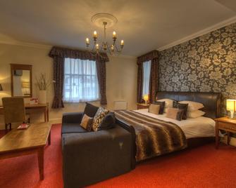 Wheatsheaf Hotel by Chef & Brewer Collection - Virginia Water - Bedroom
