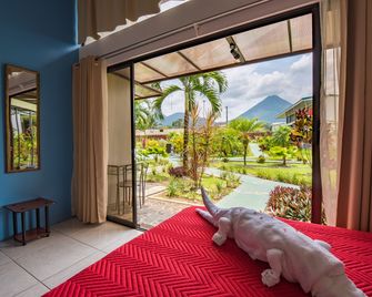 Hotel Secreto La Fortuna - La Fortuna - Habitación