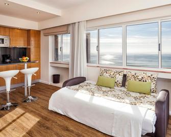 Pestana Alvor Atlantico Residences Beach Suites - Alvor - Obývací pokoj