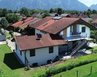 Exclusiv - Ferienwohnung Hinterreiter - Ainring - Budova