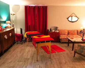 Hotel Restaurant Le Clos - Besse-et-Saint-Anastaise